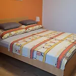 Maslinik Apartman Krk Town