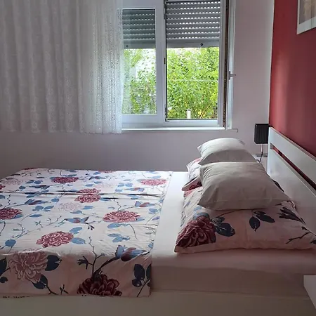 Maslinik Apartmán *
