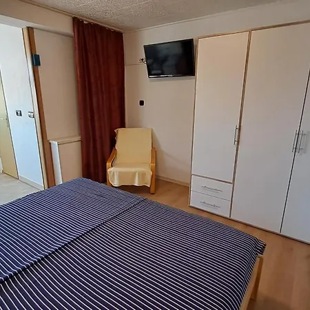 Maslinik Apartmán *