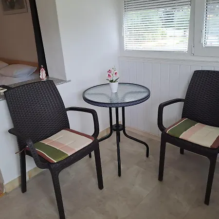 Apartman Maslinik